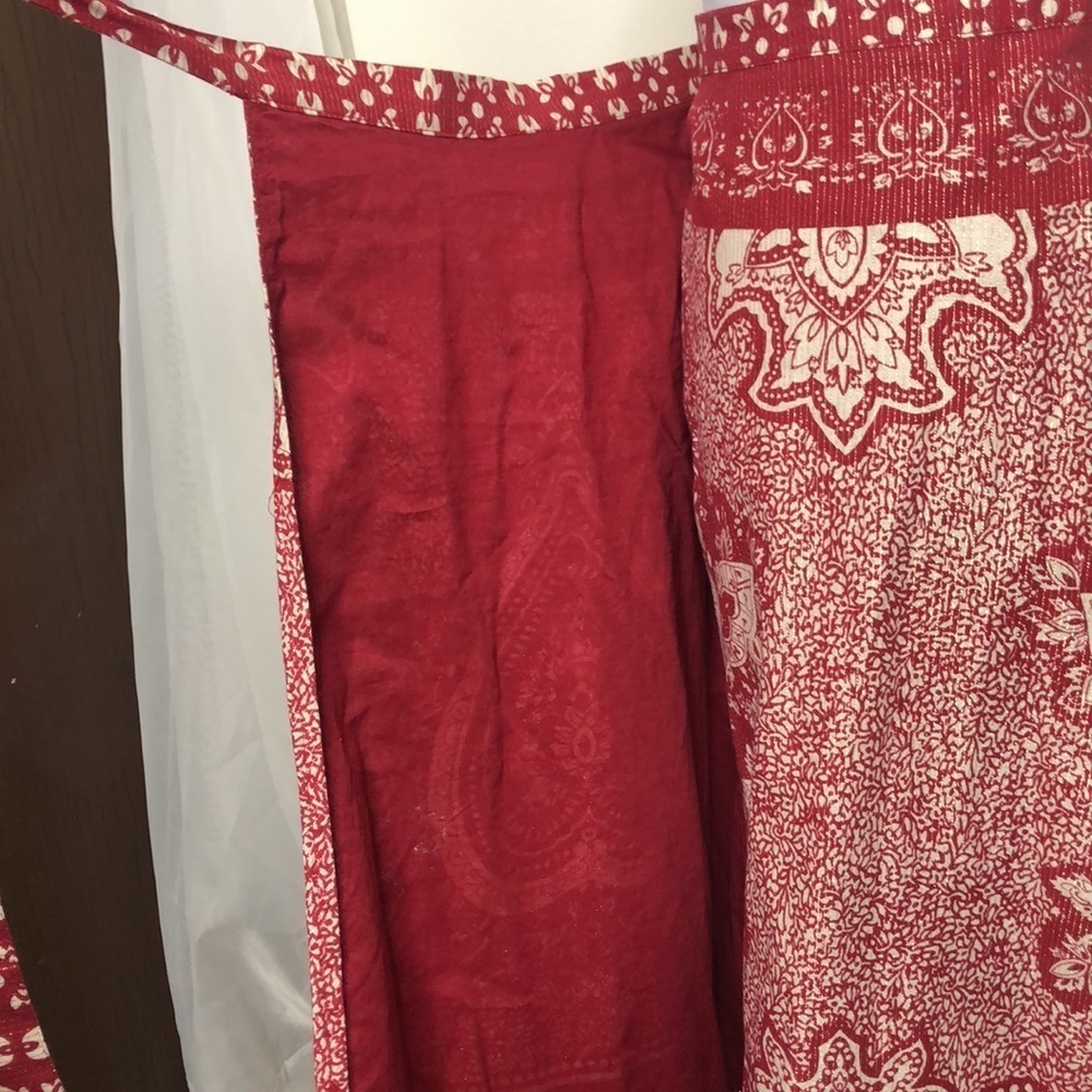 BCBG Maxazria red and gold bohemian style wrap skirt size XS - Picture 10 of 12